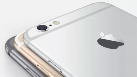 Apple defies trends as other smartphone vendors struggle